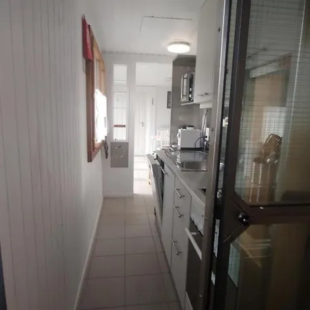 By Interhome بيت للعطل